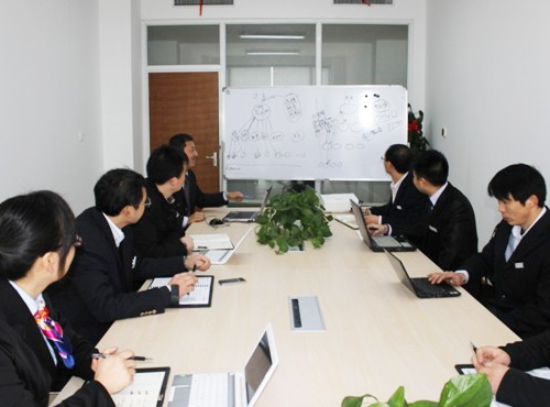 覽岳開展“加強責任心,嚴把質量關”的主題研討會 覽岳開展“加強責任心,嚴把質量關”的主題研討會